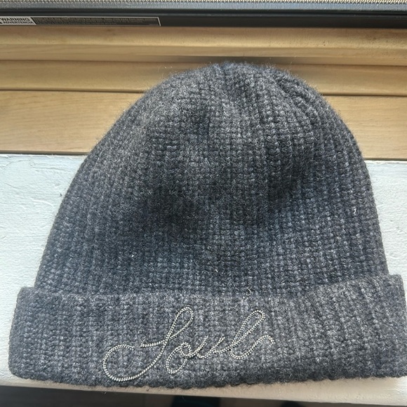 Brunello Cucinelli Accessories - Brunello Cucinelli 100% Cashmere Beanie "Love"